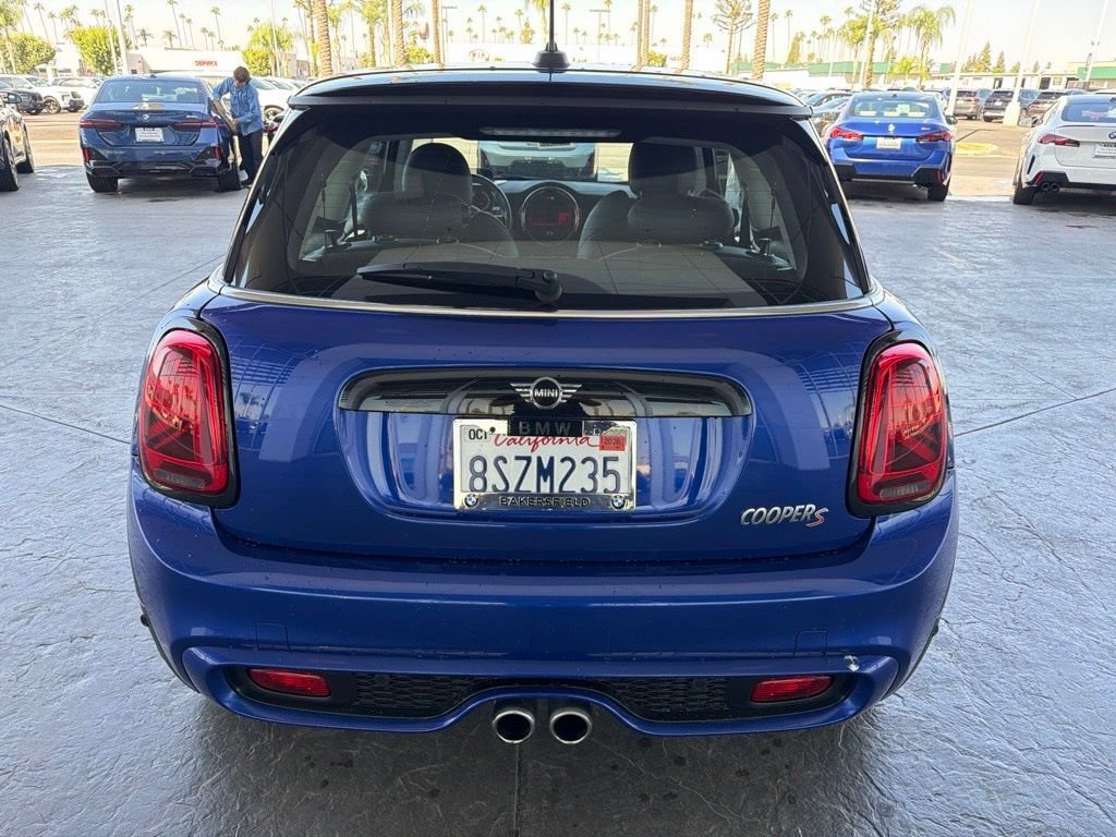 Used 2021 MINI Cooper S w/ Driver Assistance Package FWD image 4