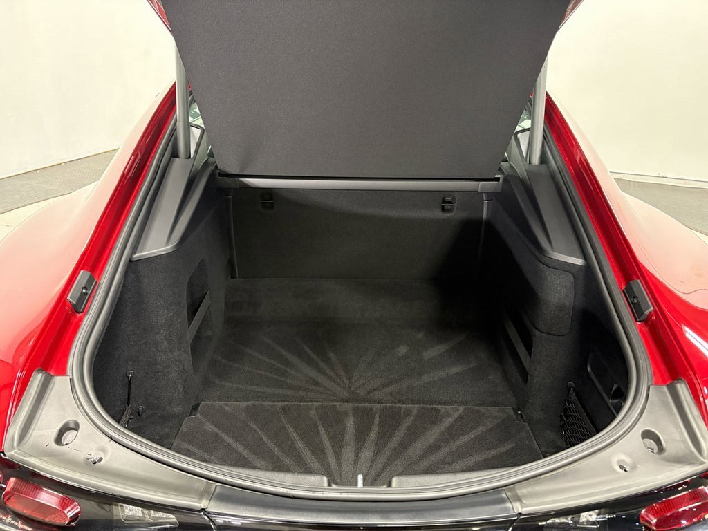 Used 2024 Mercedes-Benz AMG GT 63 image 31