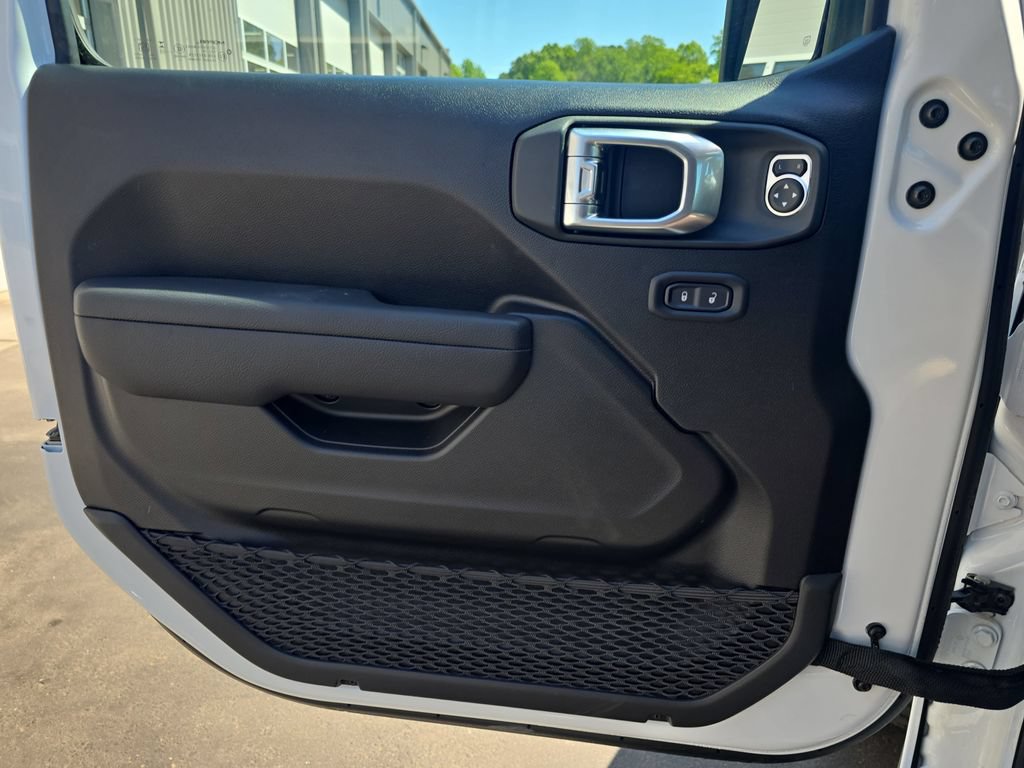 New 2026 Jeep Wrangler Unlimited Sport AWD/4WD image 27