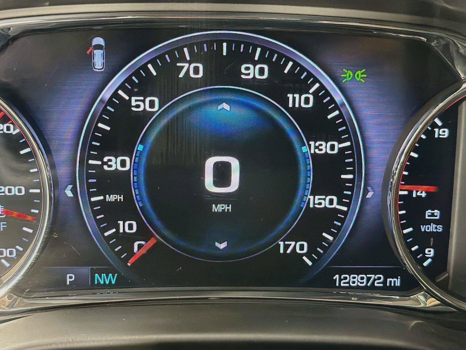 Used 2017 GMC Acadia Denali w/ Technology Package FWD image 18