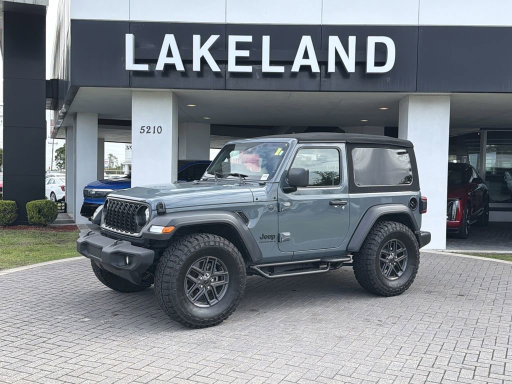 Used 2024 Jeep Wrangler Sport S image 2