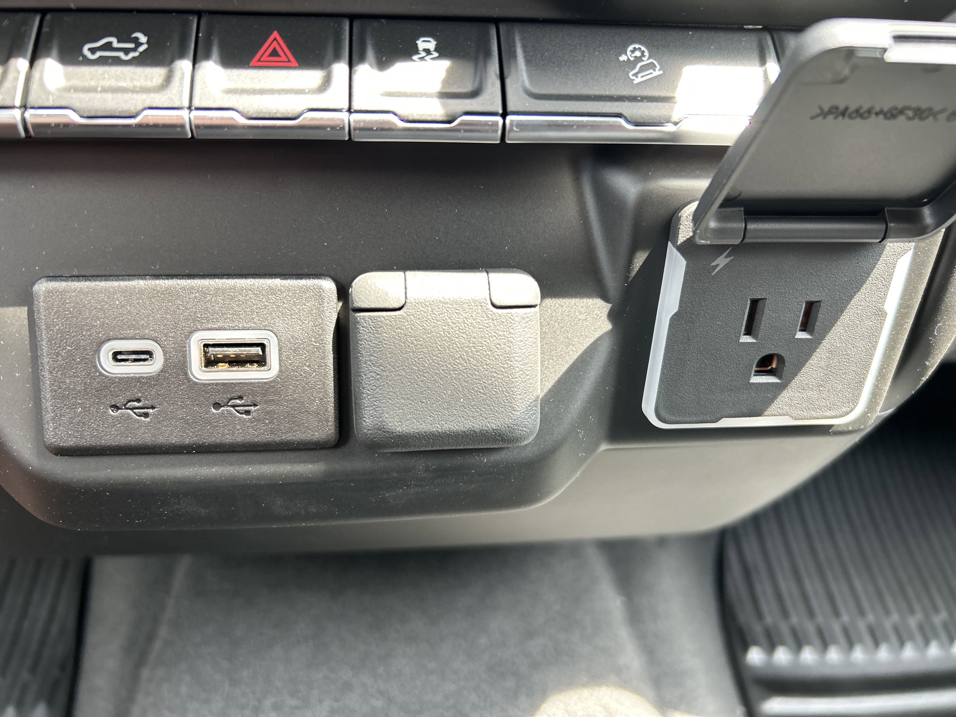 New 2026 Chevrolet Silverado 1500 Custom Trail Boss image 34