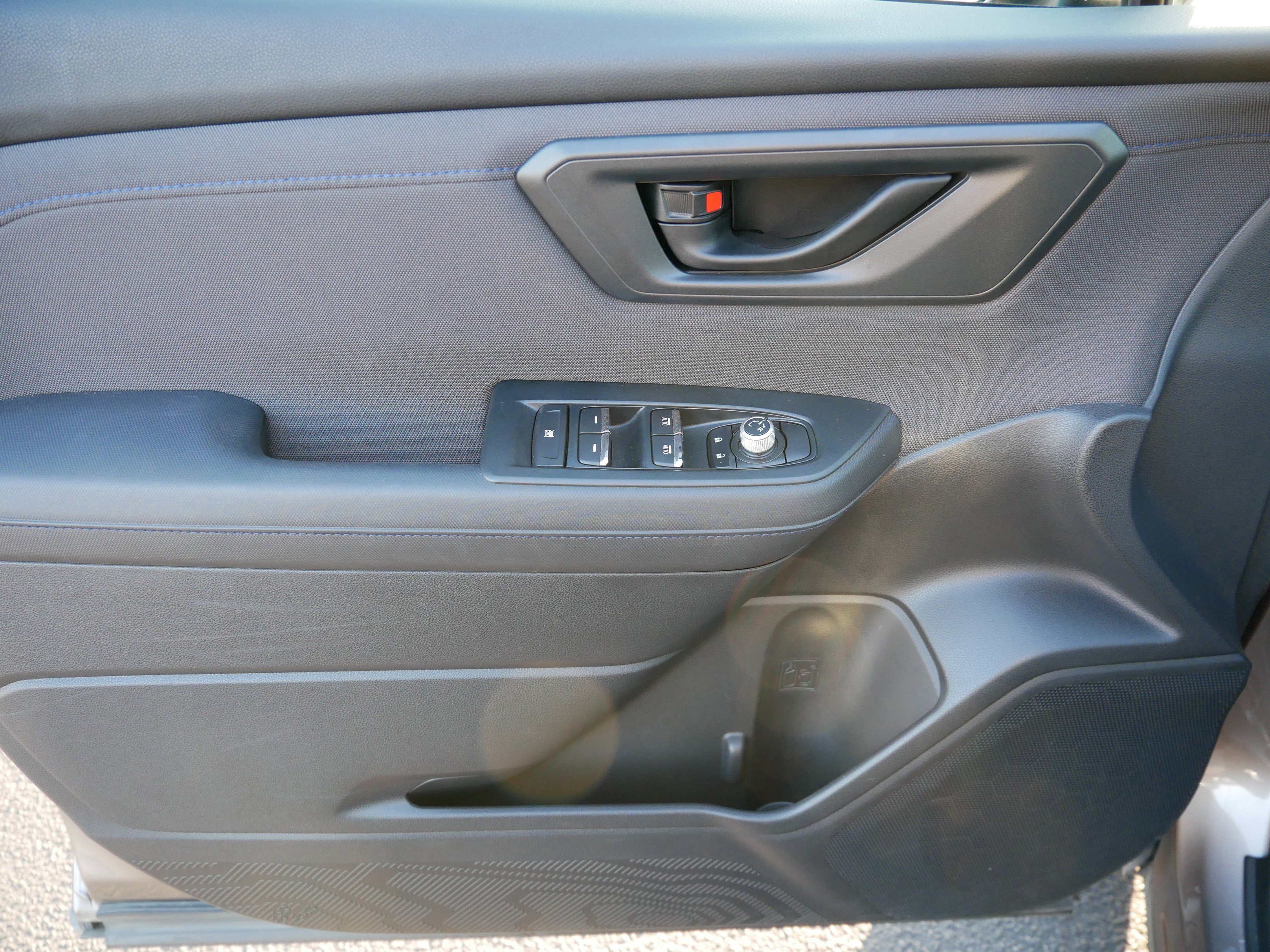 Certified 2025 Subaru Forester Premium image 30