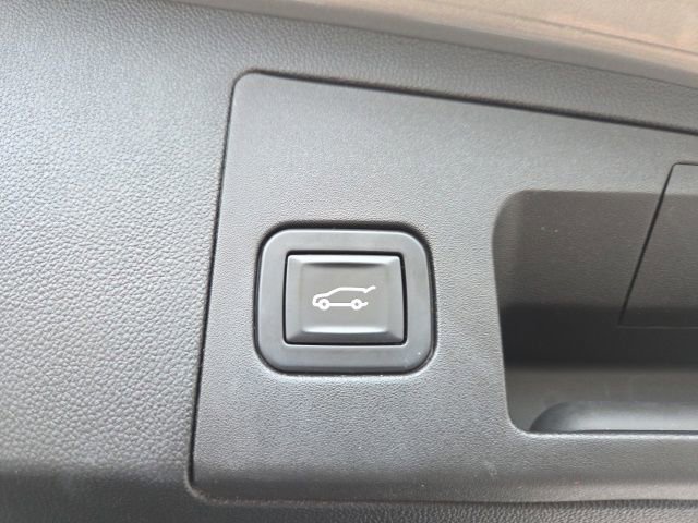 Used 2018 Cadillac XT5 Luxury image 46