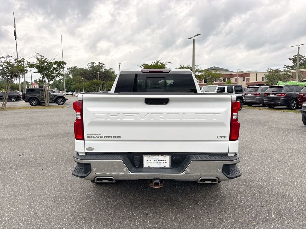 Used 2022 Chevrolet Silverado 1500 LTZ w/ LTZ Convenience Package II AWD/4WD image 4