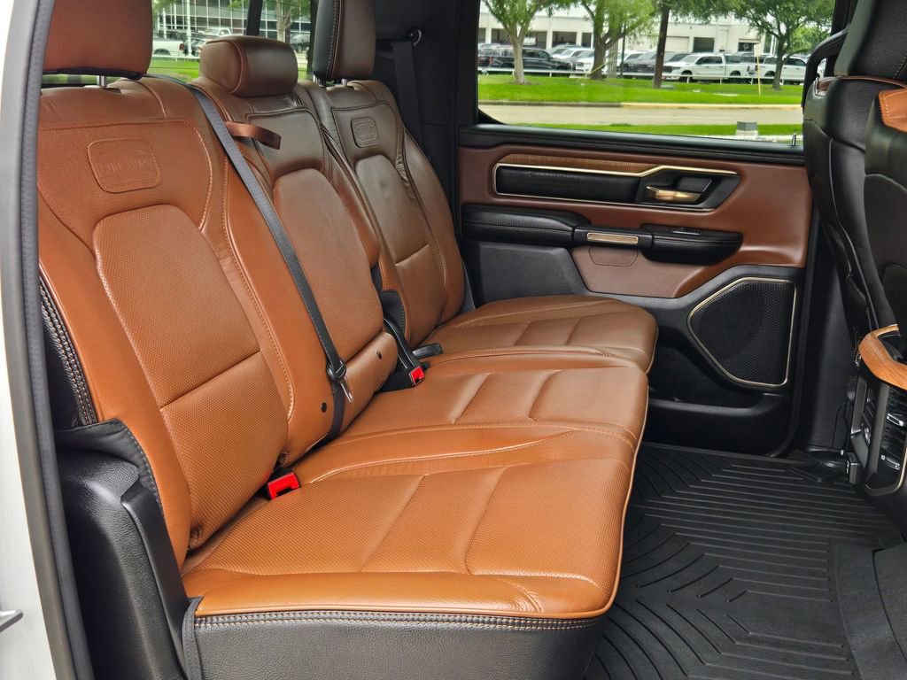 Used 2022 RAM 1500 Limited w/ Body Color Bumper Group AWD/4WD image 30