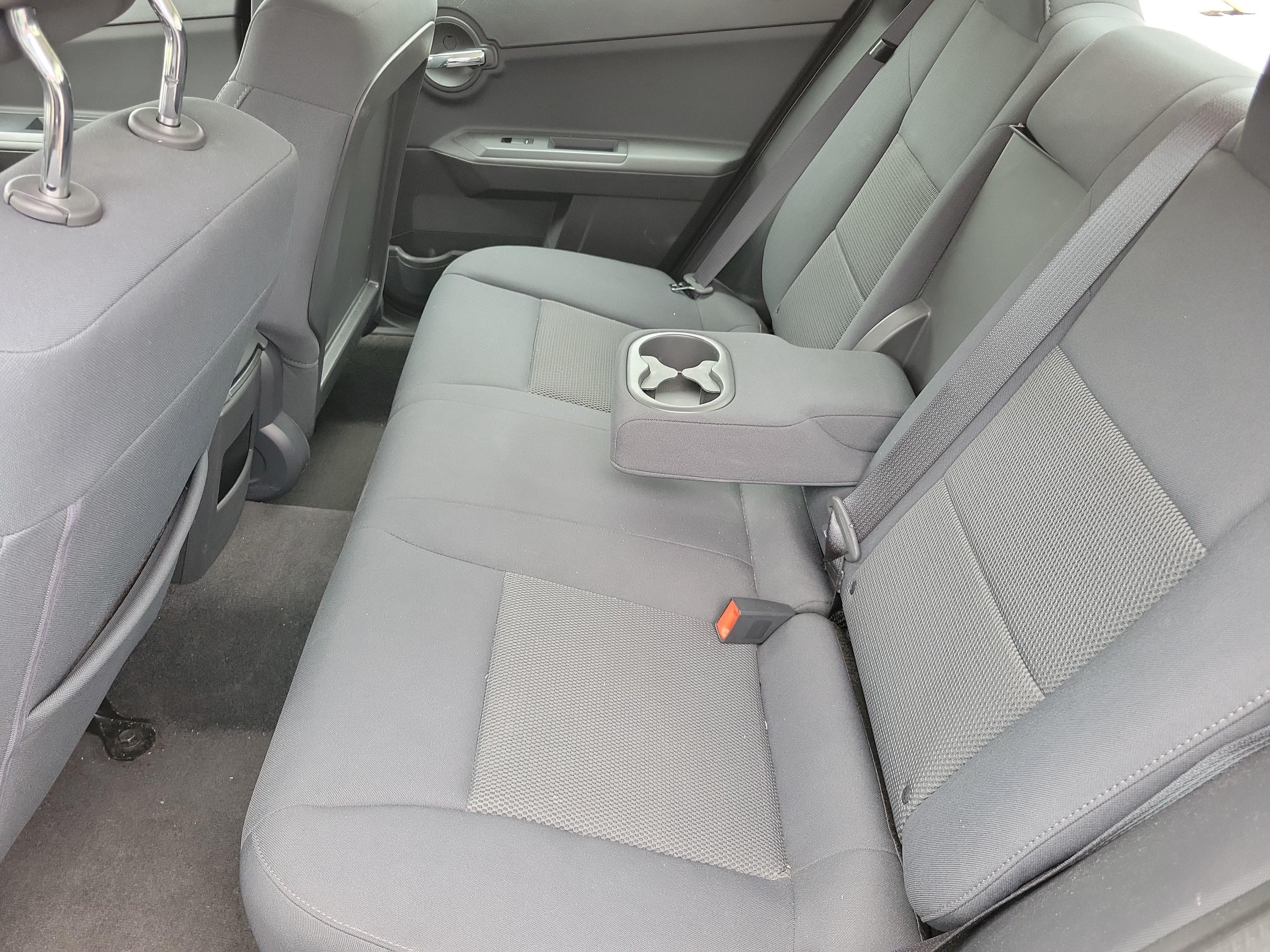 Used 2010 Dodge Avenger SXT FWD image 6