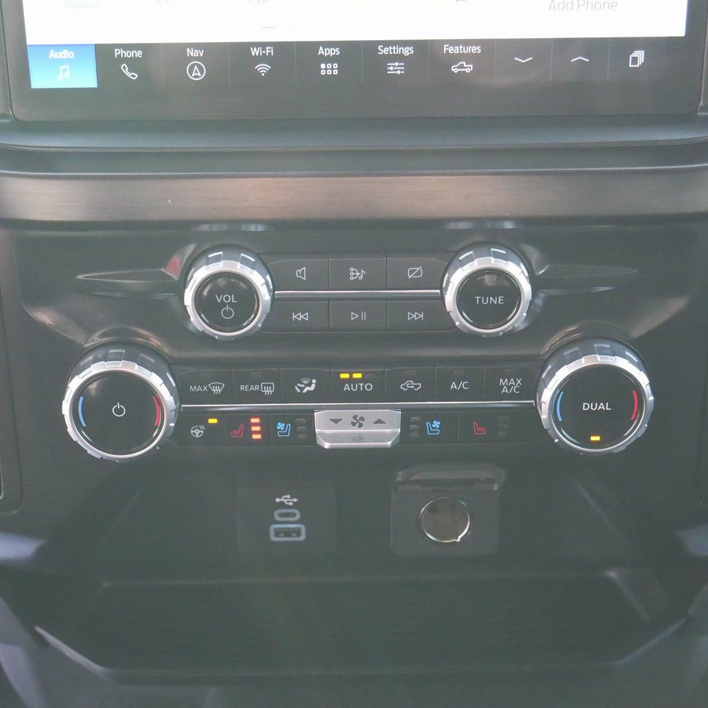 Used 2023 Ford F250 Lariat image 46