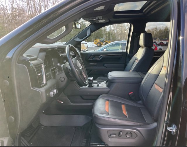 Certified 2023 GMC Sierra 1500 AT4 w/ AT4 Premium Package image 11