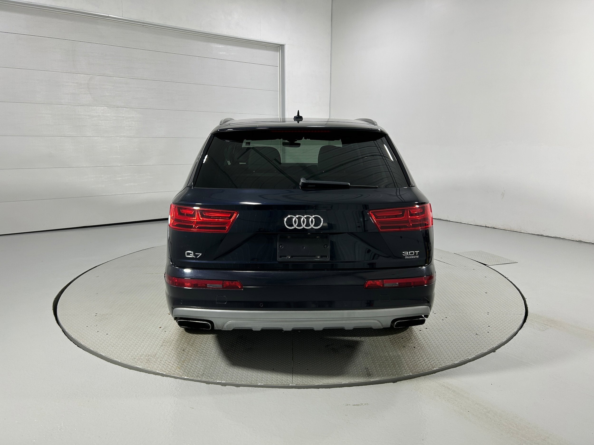 Used 2017 Audi Q7 3.0T Prestige w/ Prestige Package AWD/4WD image 34