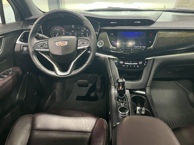 Certified 2021 Cadillac XT6 Premium Luxury AWD/4WD image 10