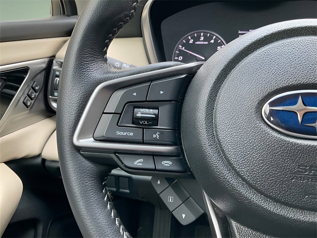 Used 2022 Subaru Legacy Limited w/ Popular Package #3 image 27