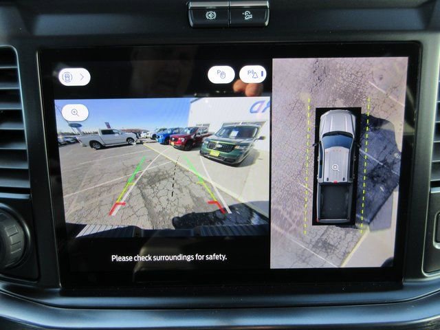 New 2026 Ford F350 Lariat w/ Black Appearance Package image 20