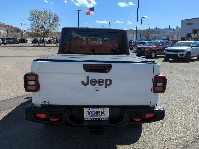 Certified 2024 Jeep Gladiator Rubicon w/ Technology Group image 5