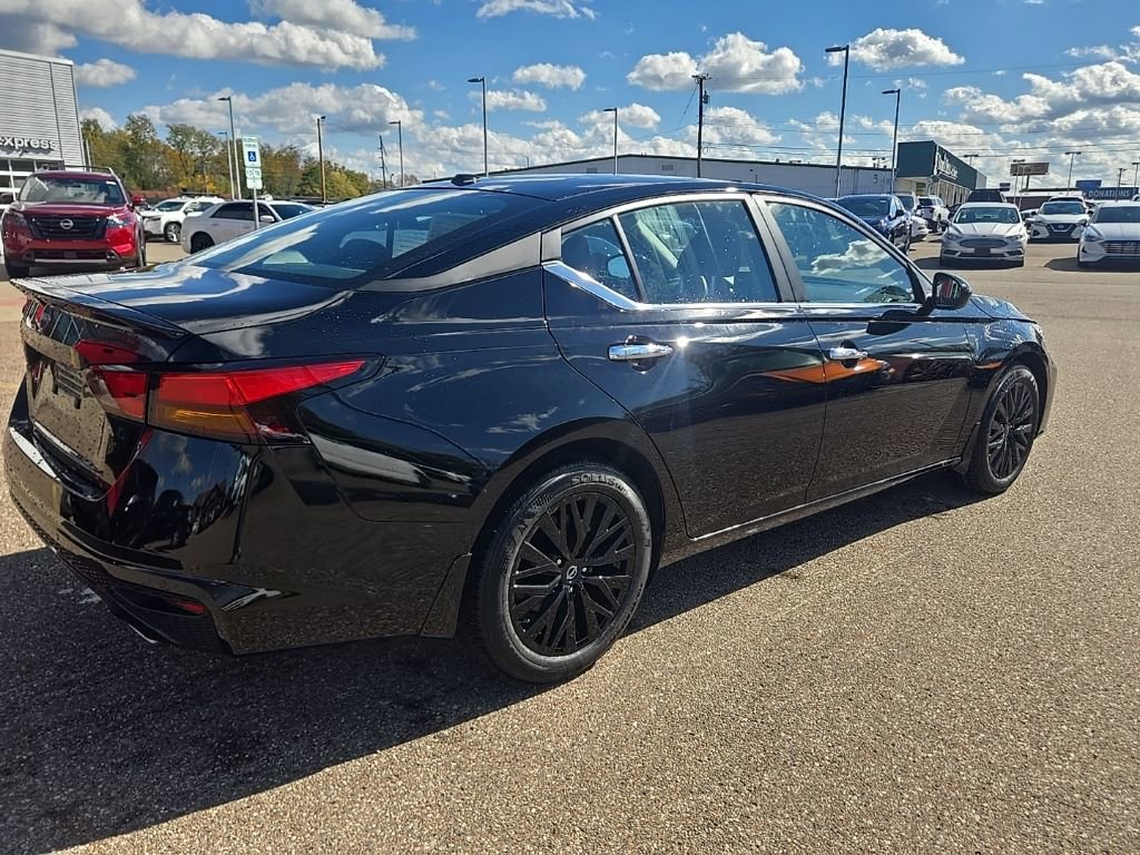 New 2025 Nissan Altima 2.5 SV w/ SV Special Edition Package FWD image 7