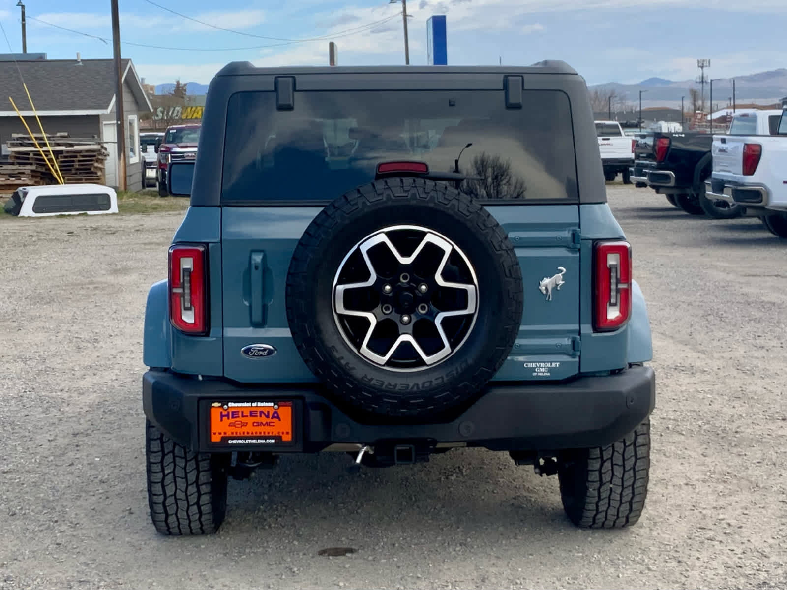 Used 2023 Ford Bronco Outer Banks image 4