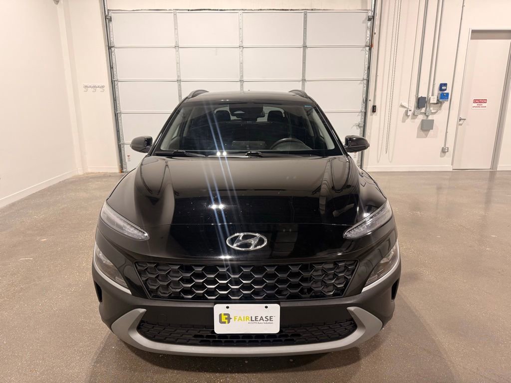 Used 2022 Hyundai Kona SEL w/ Cargo Package AWD/4WD image 2