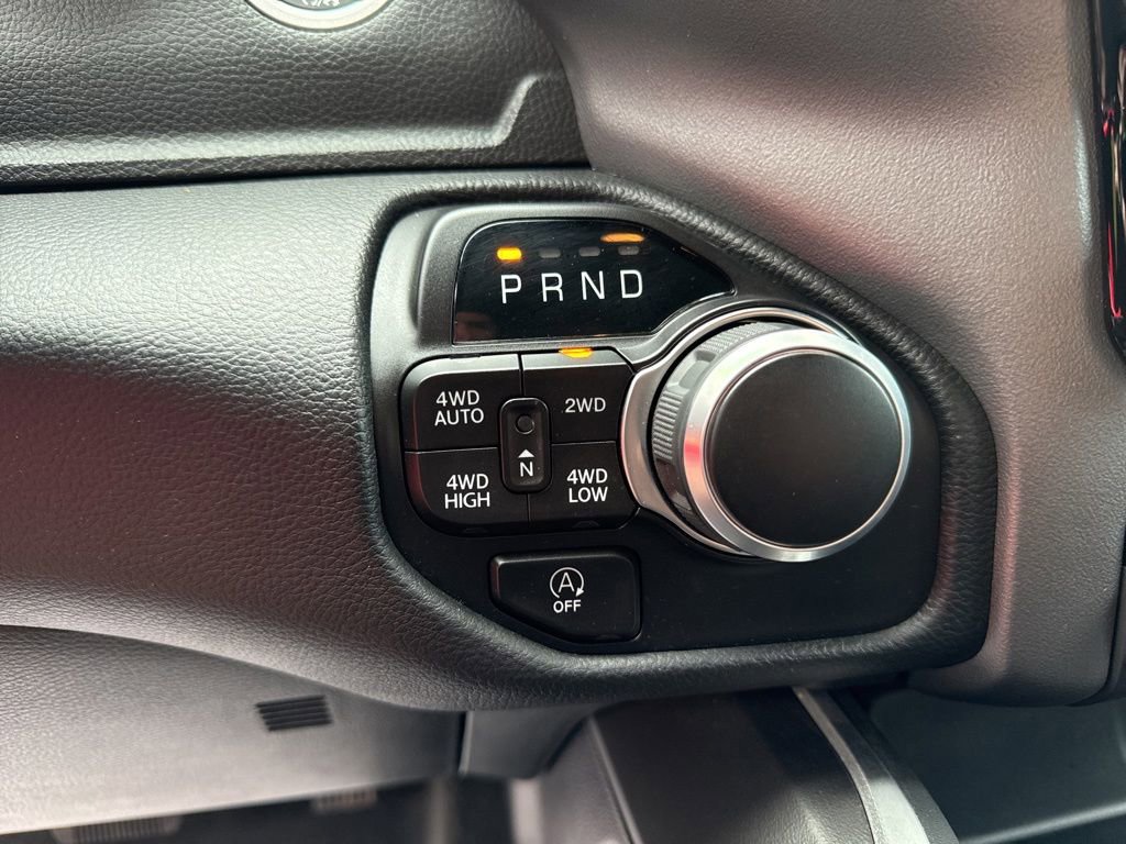 Used 2023 RAM 1500 Big Horn AWD/4WD image 31