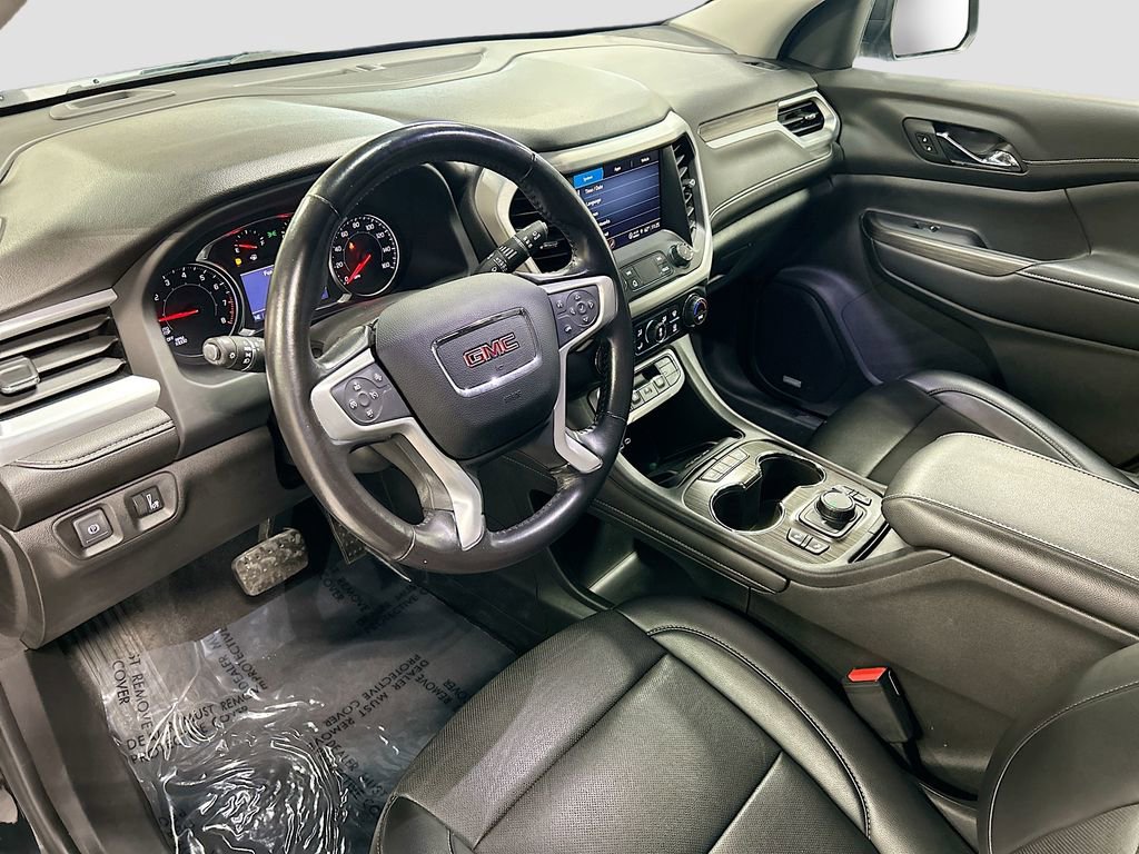 Used 2021 GMC Acadia SLT w/ Elevation Edition image 9