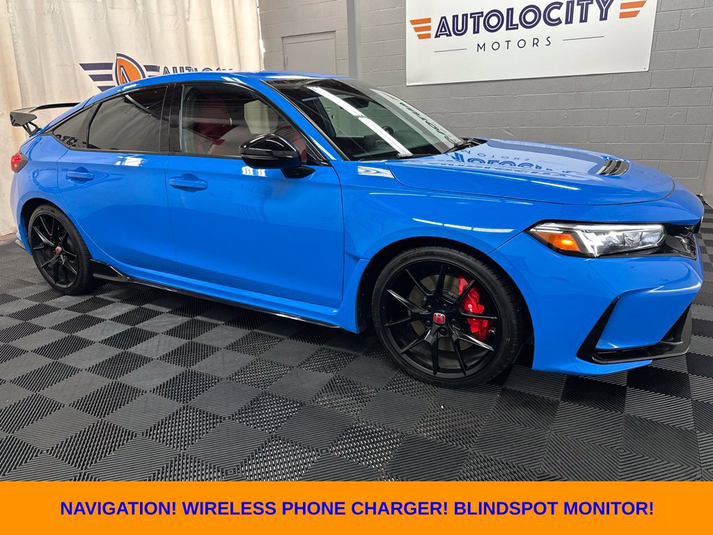 Used 2025 Honda Civic Type R image 1
