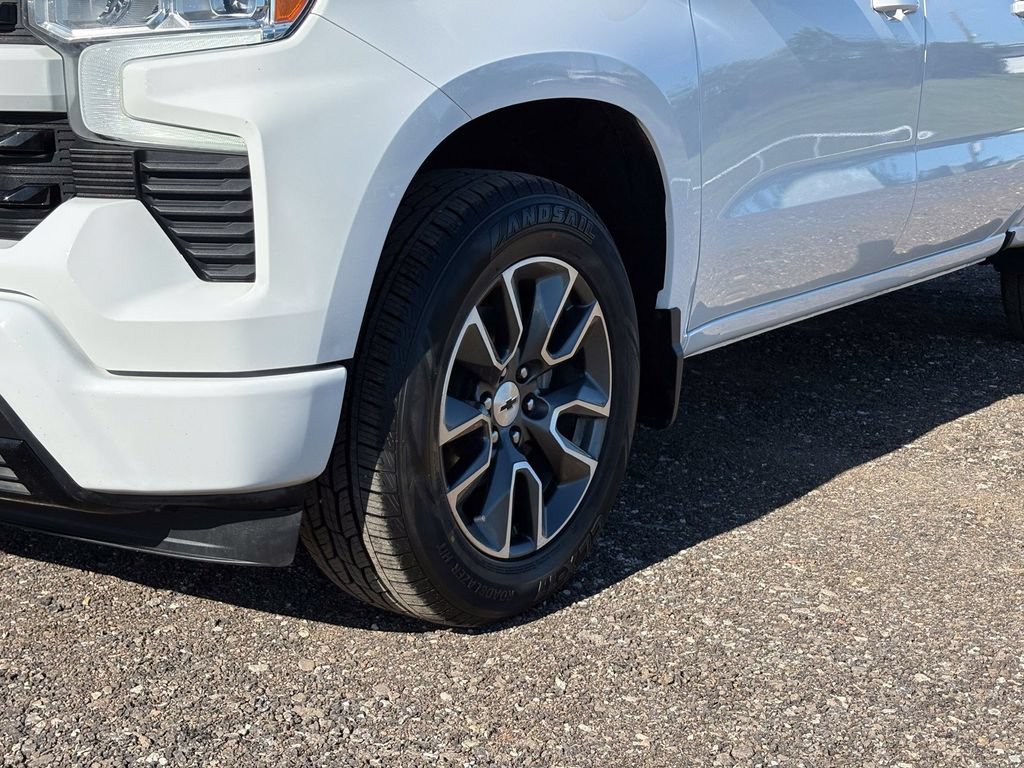 Used 2023 Chevrolet Silverado 1500 RST RWD image 9