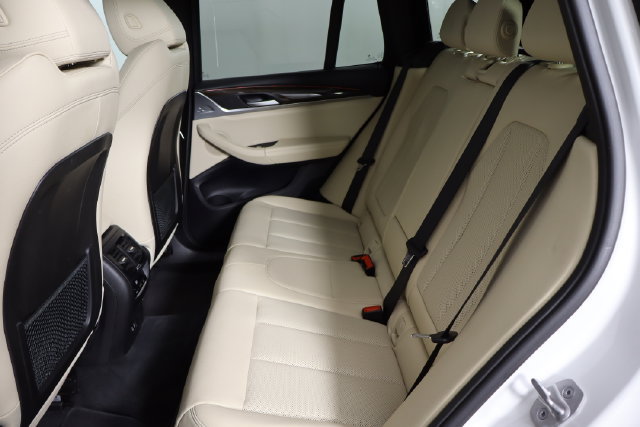 Used 2023 BMW X3 xDrive30i w/ Premium Package AWD/4WD image 8