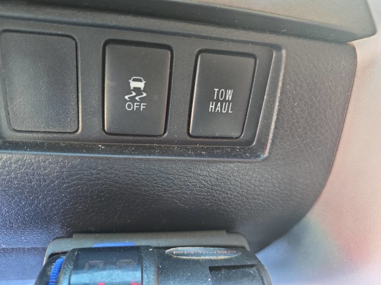 Used 2015 Toyota Tundra SR5 w/ TRD Off Road Package image 21