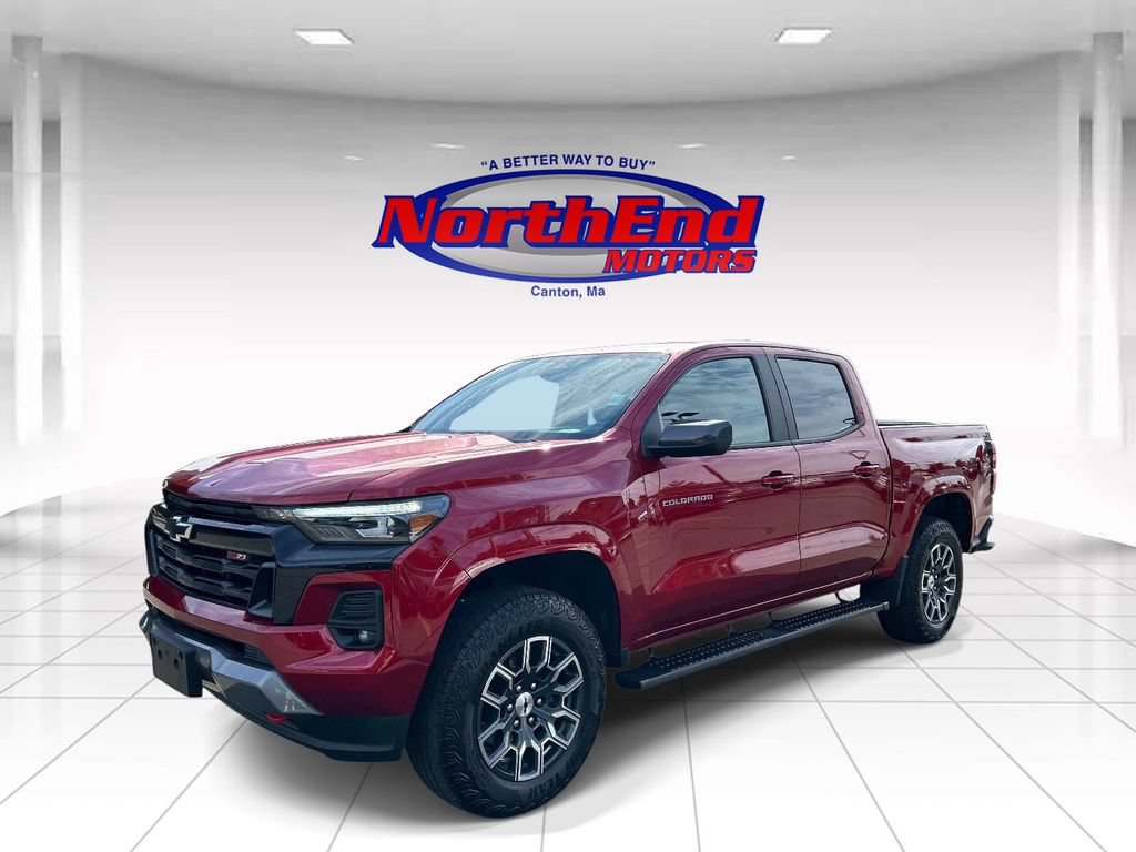 Used 2025 Chevrolet Colorado Z71 AWD/4WD image 7