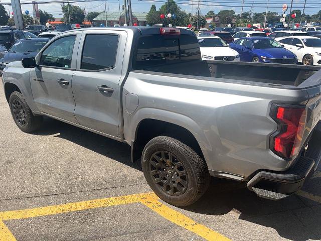 Used 2025 Chevrolet Colorado W/T w/ WT Custom Package RWD image 3