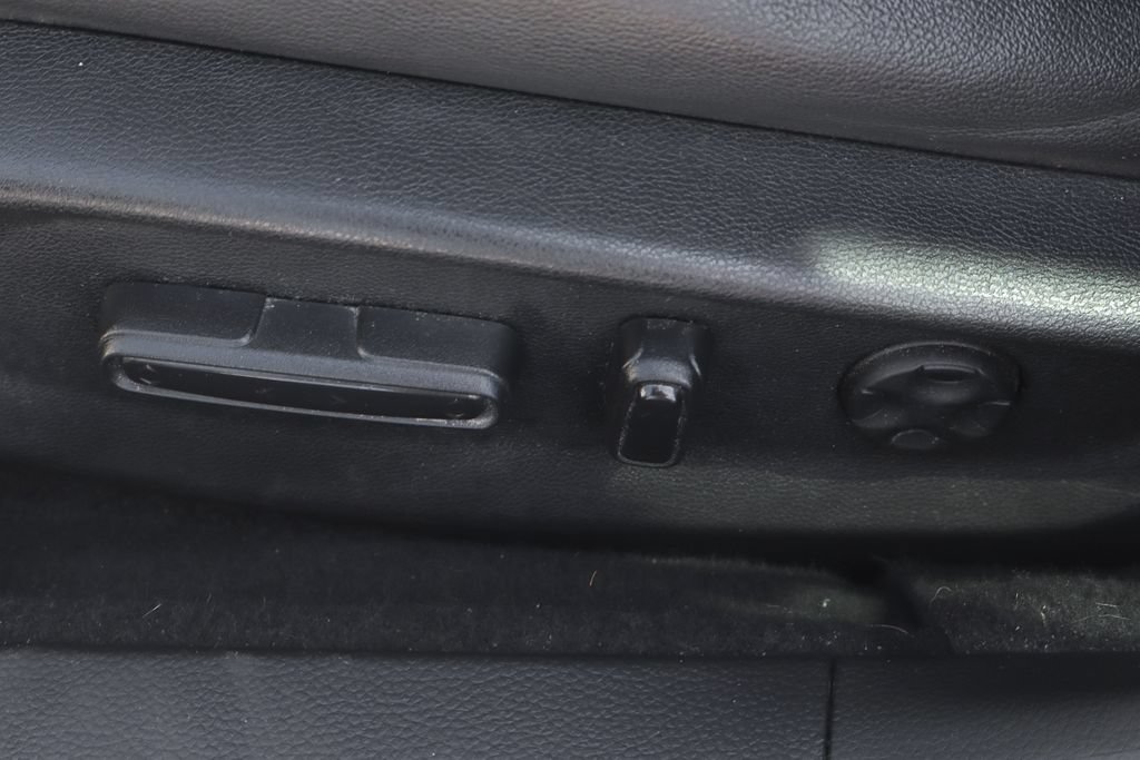 Used 2020 Honda Accord EX-L image 21