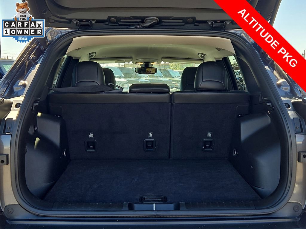 Used 2020 Jeep Cherokee Latitude Plus image 29