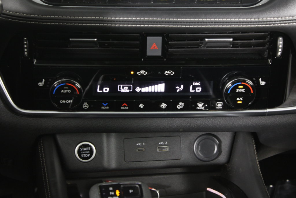 Certified 2021 Nissan Rogue Platinum AWD/4WD image 23