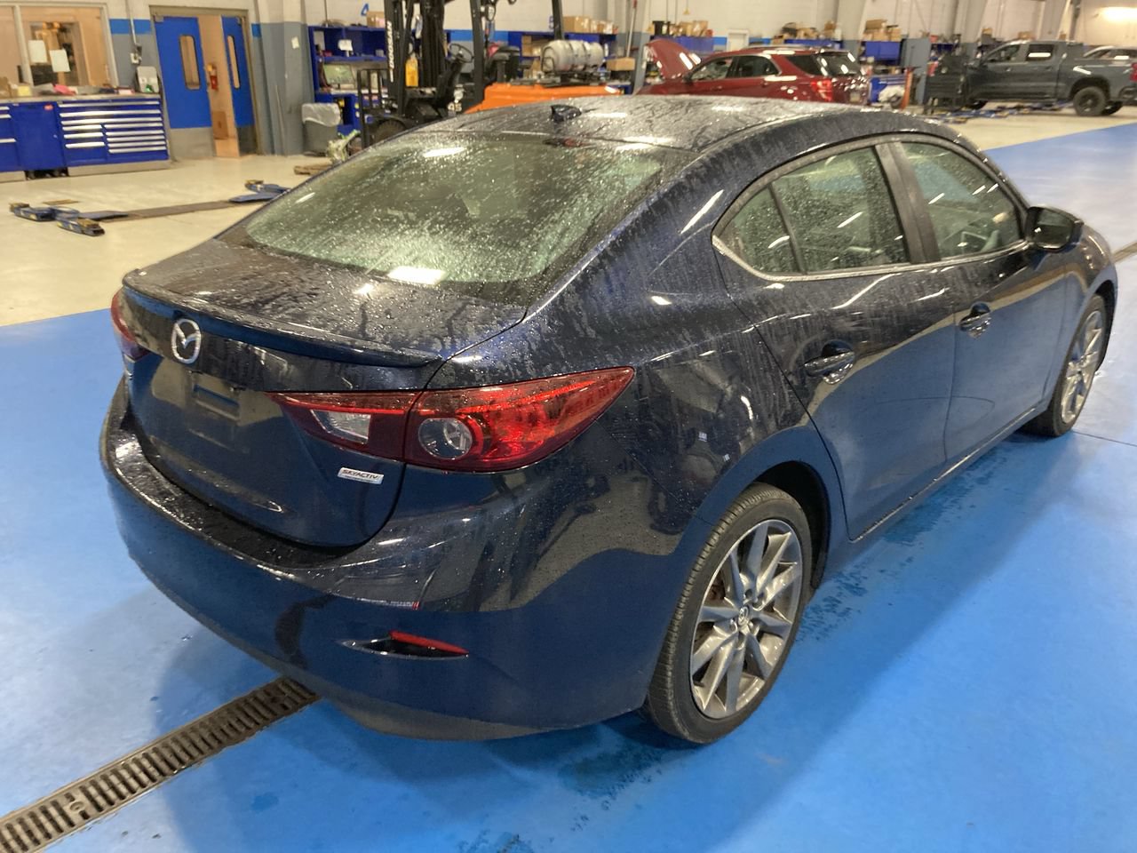 Used 2018 MAZDA MAZDA3 Touring FWD image 7
