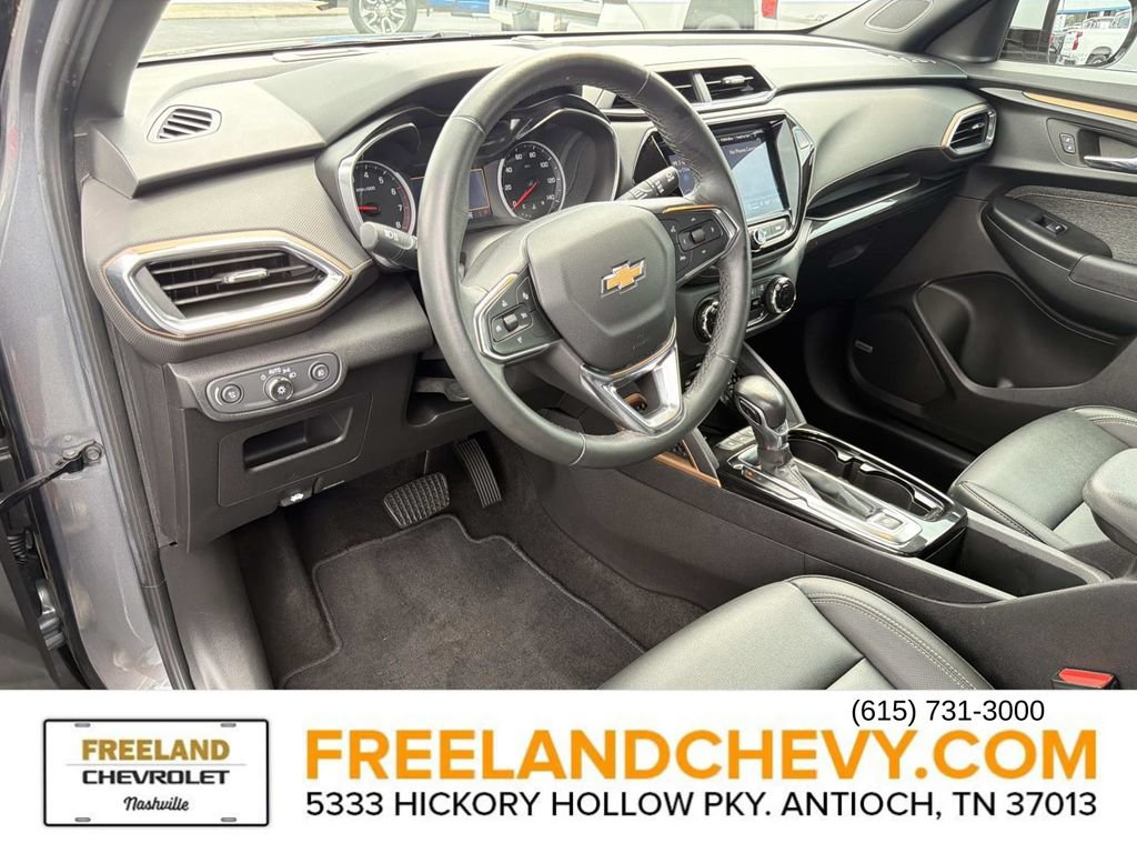 Used 2021 Chevrolet TrailBlazer ACTIV w/ Technology Package AWD/4WD image 26