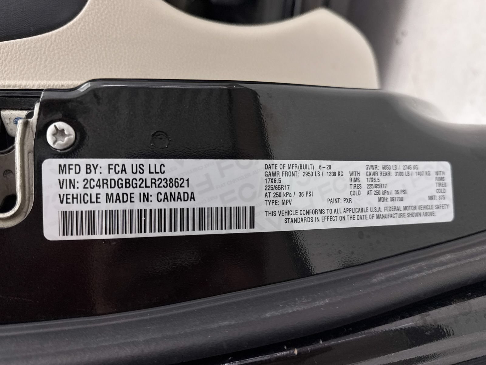 Used 2020 Dodge Grand Caravan SE w/ UConnect Hands-Free Group FWD image 29