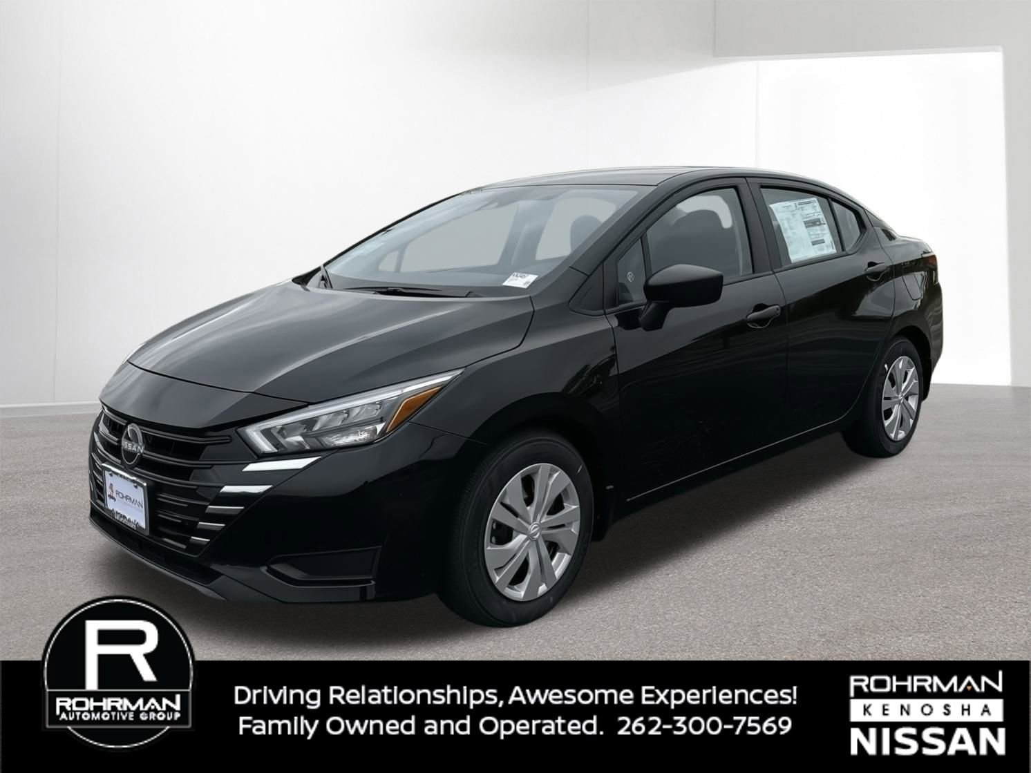 New 2025 Nissan Versa S w/ Trunk Package