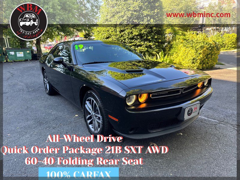 Used 2019 Dodge Challenger SXT AWD/4WD image 1