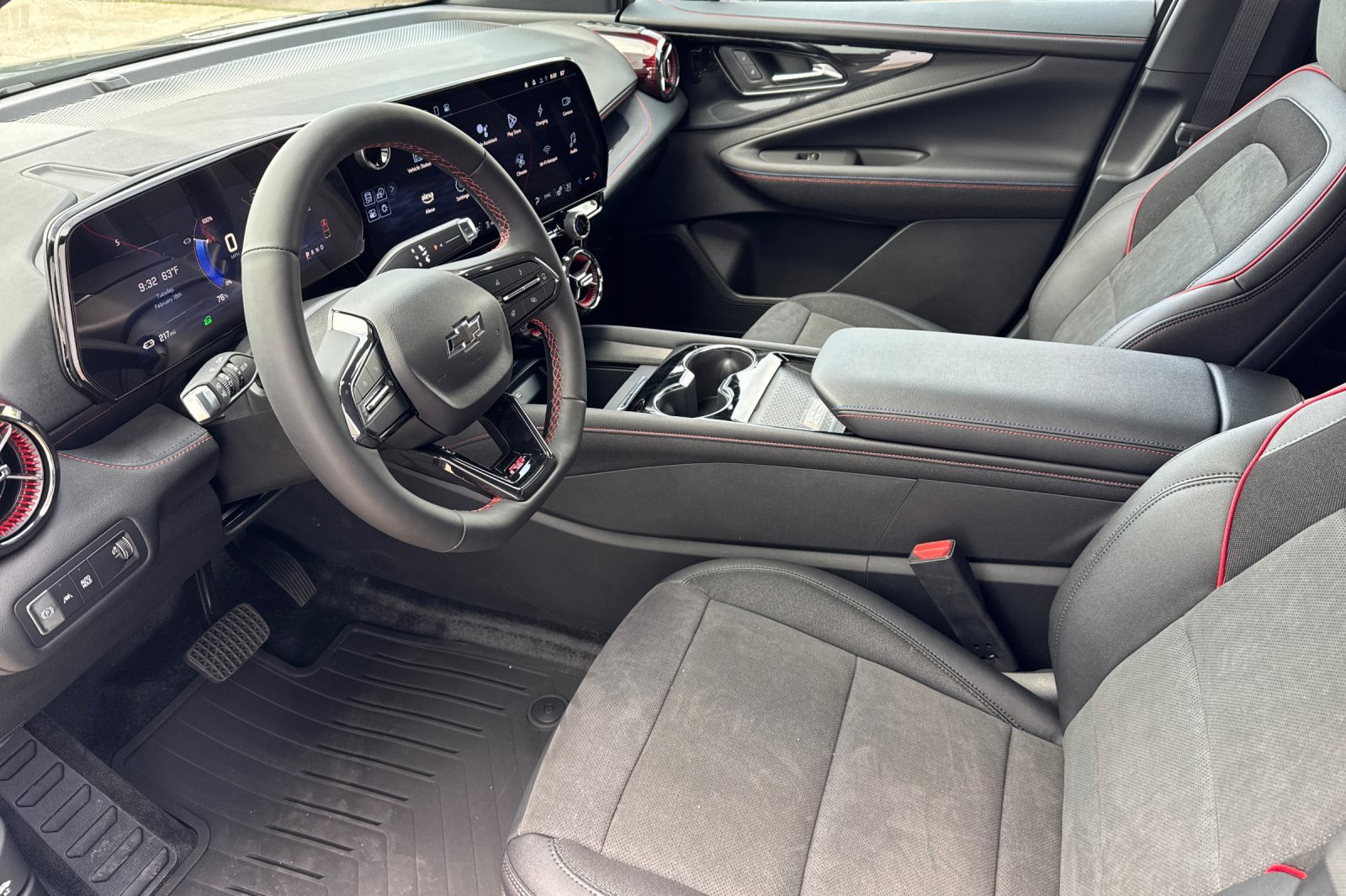 New 2025 Chevrolet Blazer EV RS image 10