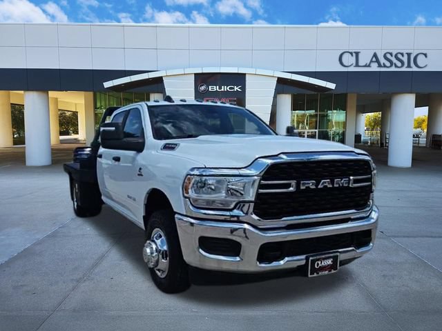 Used 2024 RAM 3500 SLT w/ Quick Order Package 2YG SLT AWD/4WD image 2
