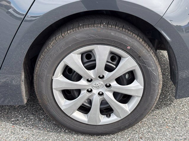 Used 2026 Toyota Corolla LE FWD image 19
