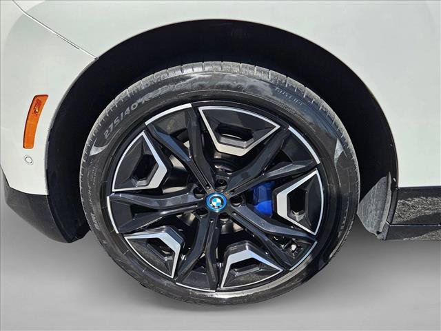 Certified 2024 BMW iX xDrive50 w/ Sport Package AWD/4WD image 22