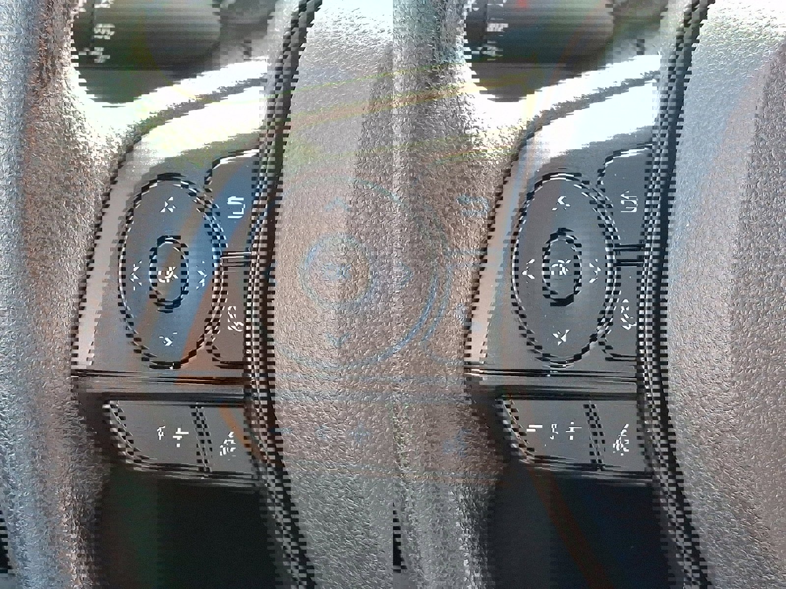 Certified 2025 Toyota Corolla LE FWD image 20