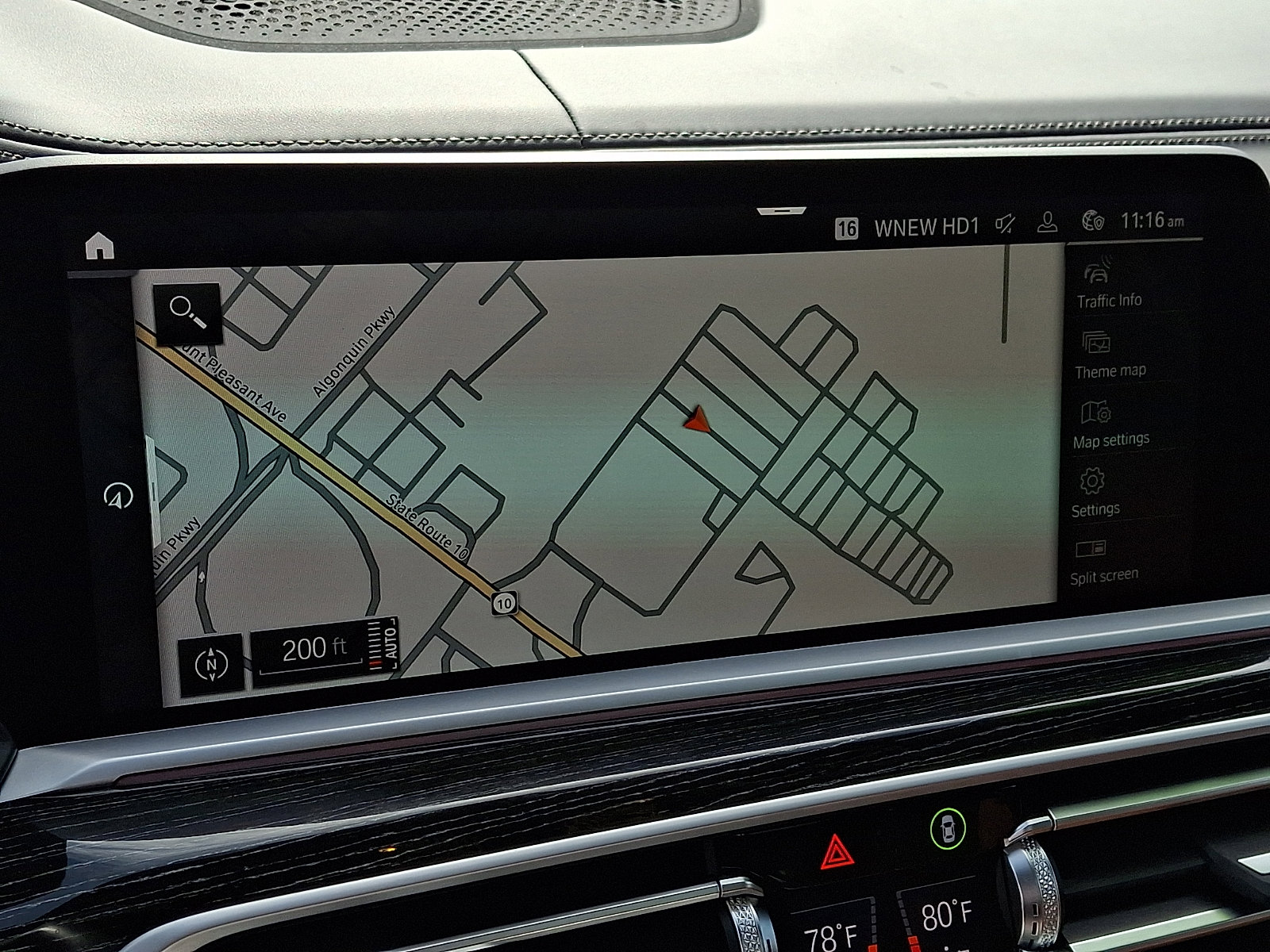 Used 2022 BMW X7 M50i image 17