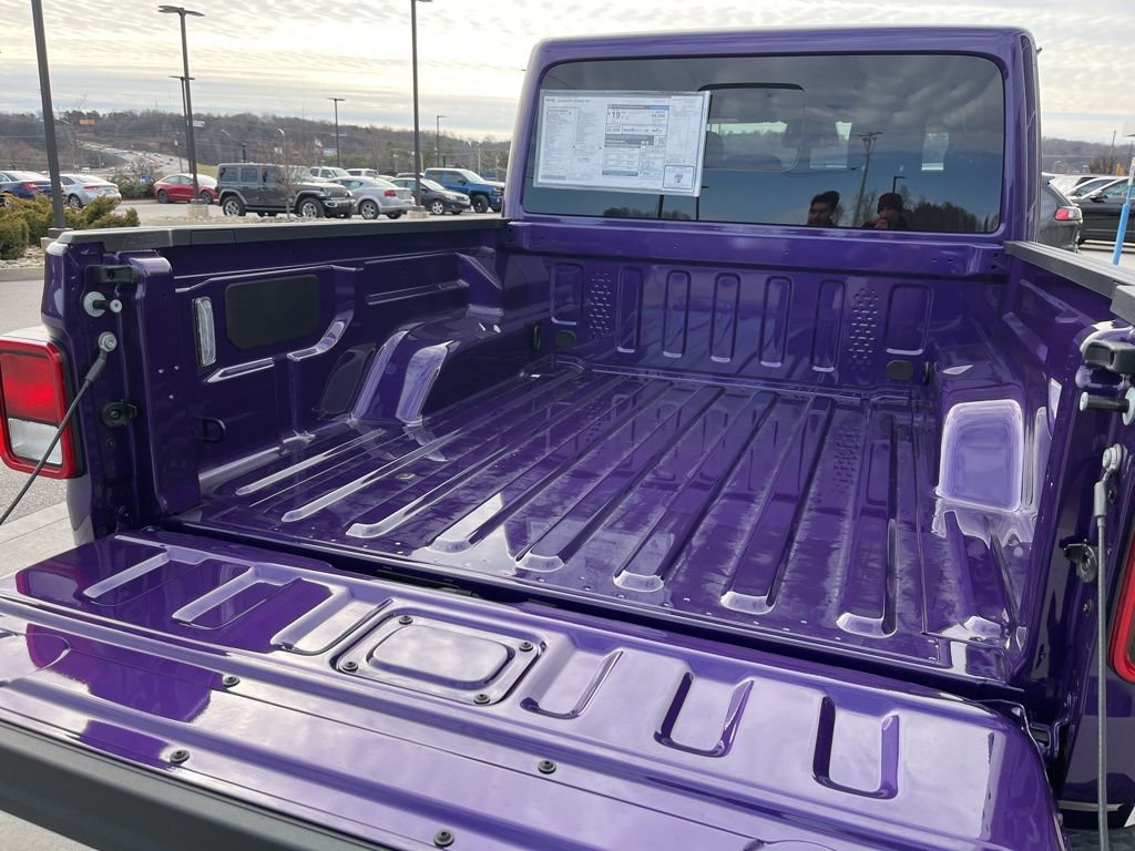 New 2026 Jeep Gladiator Sport image 19