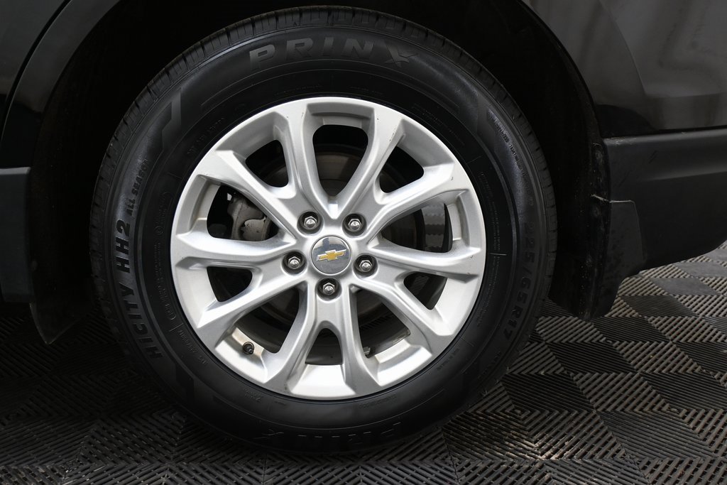 Used 2019 Chevrolet Equinox LT w/ Driver Convenience Package image 36