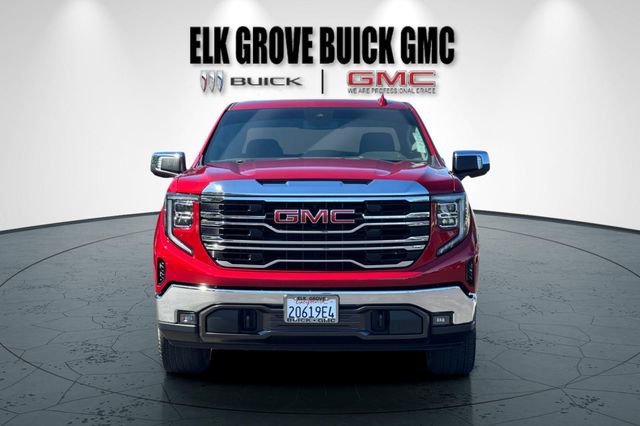 Used 2025 GMC Sierra 1500 SLT w/ SLT Premium Package AWD/4WD image 9