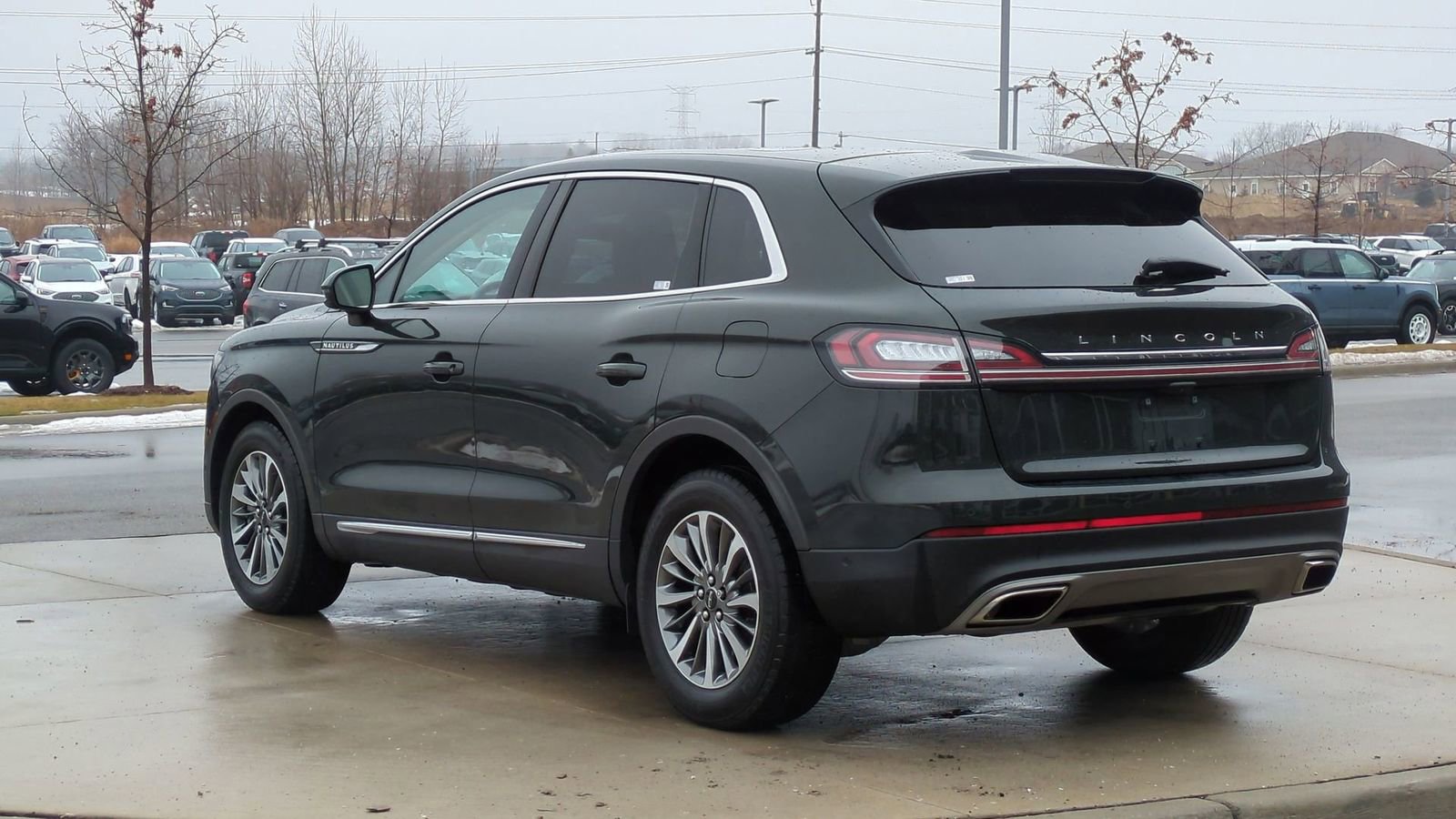 Used 2022 Lincoln Nautilus Reserve AWD/4WD video 3