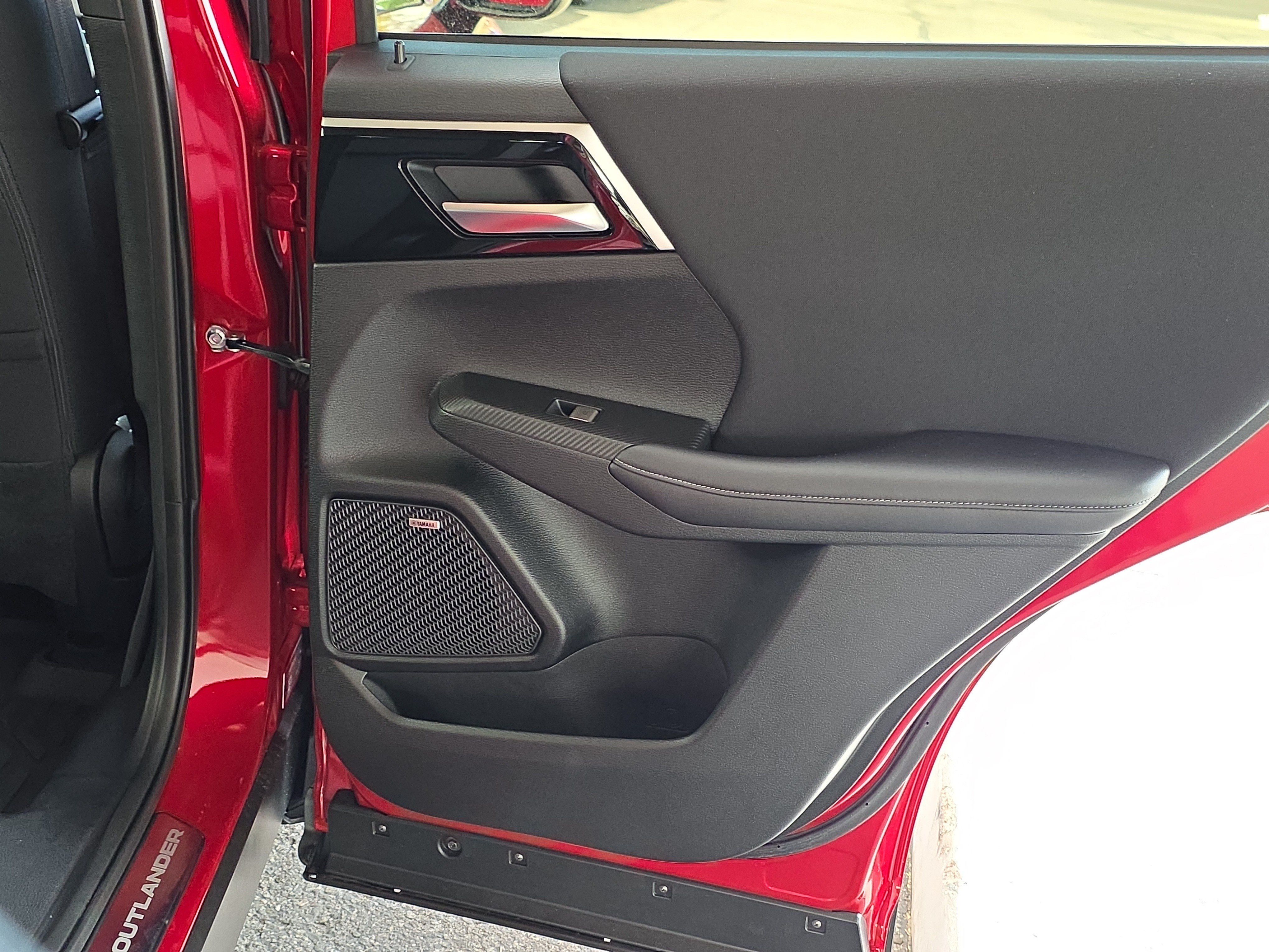 New 2026 Mitsubishi Outlander ES FWD image 26