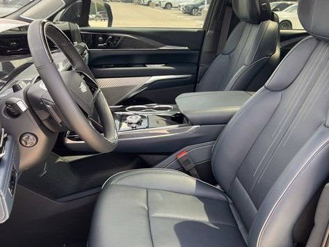 New 2026 Cadillac Escalade IQ Sport 2 w/ LPO, ONYX Package AWD/4WD image 20