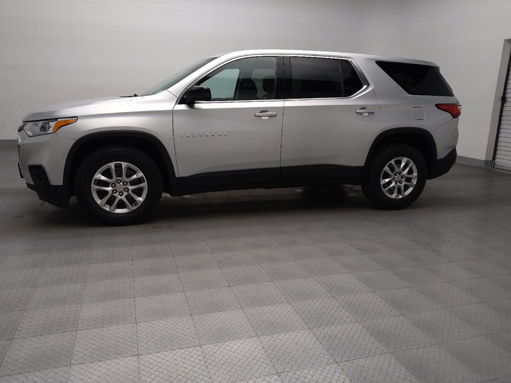 Used 2019 Chevrolet Traverse LS FWD image 2